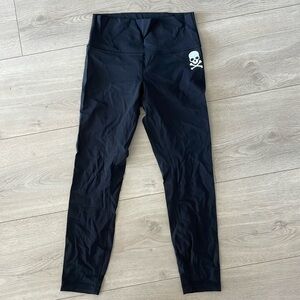 Lululemon SoulCycle wunder under